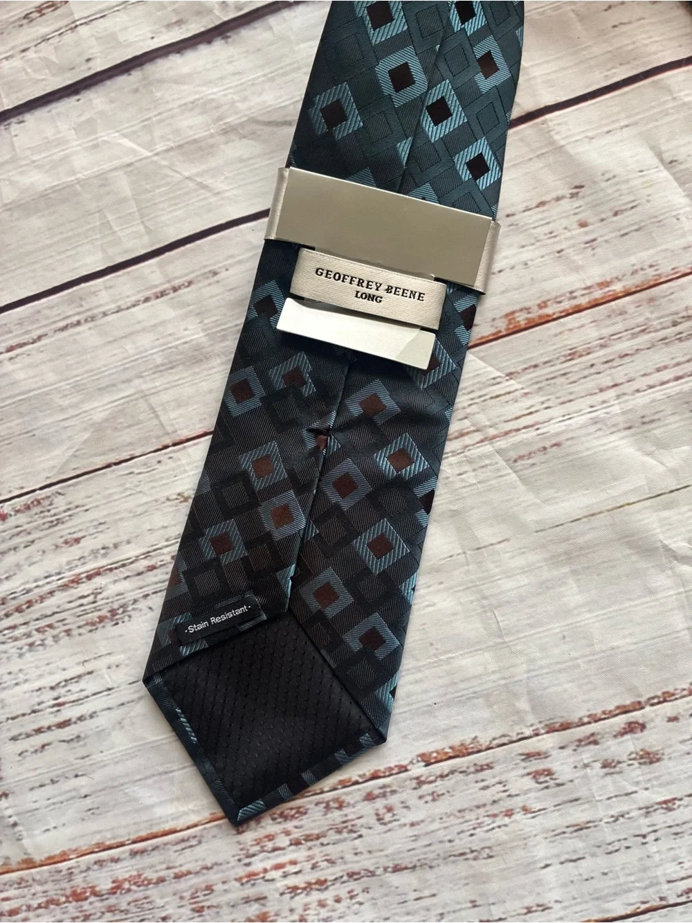 NWT Geoffrey Beene Black and Blue Geometric Silk Tie